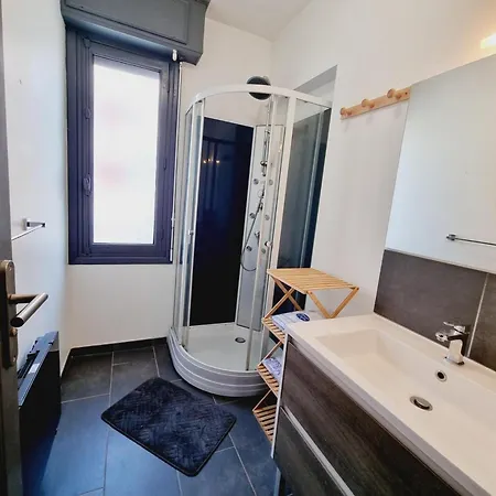 Duplex En Centre-ville De Inclus - Fr-1-510-232 Apartment