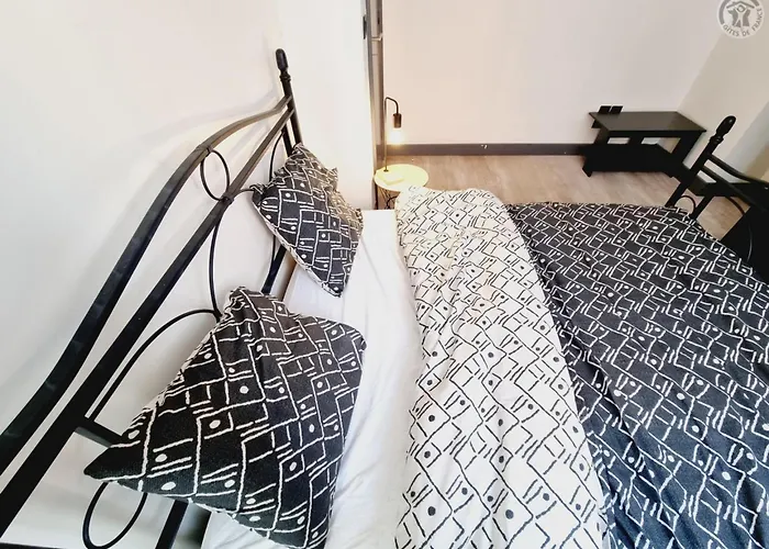 Appartement Duplex Zen Au Centre De Valenciennes, Inclus, Animaux Autorisés - Fr-1-510-232 *